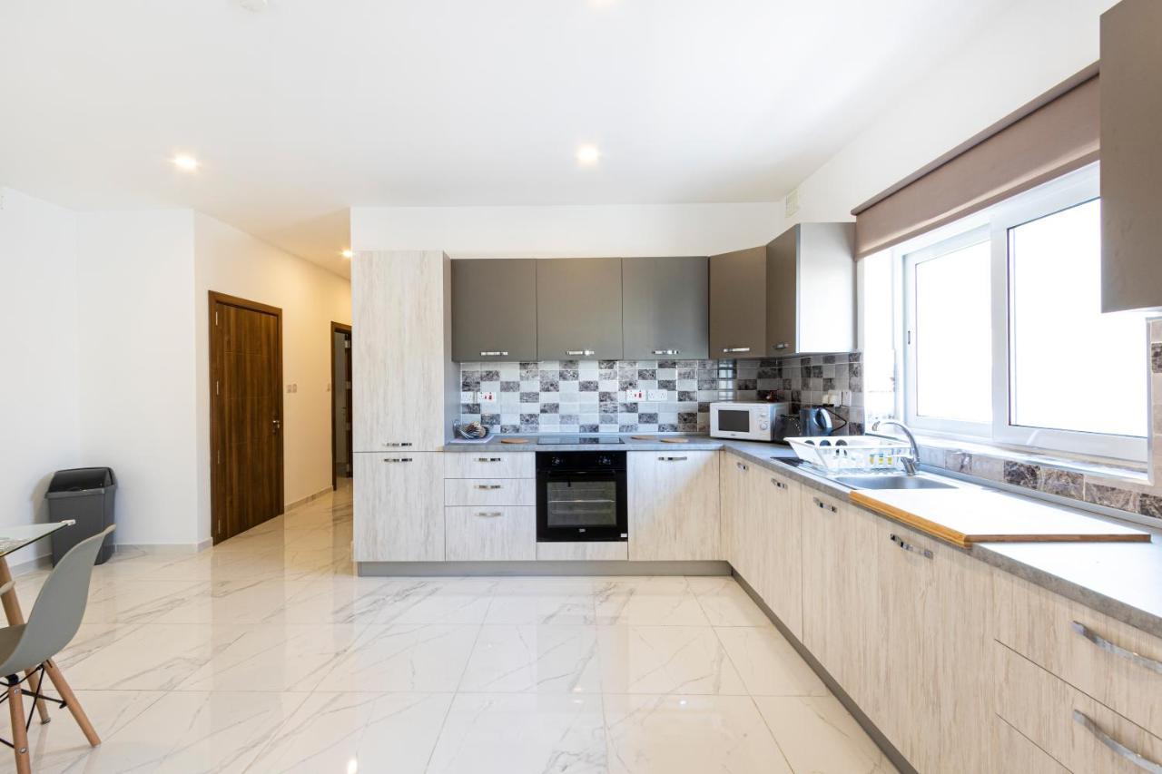 H2 -Modern And Spacious 3 Bedroom Apartment San Ġwann 외부 사진