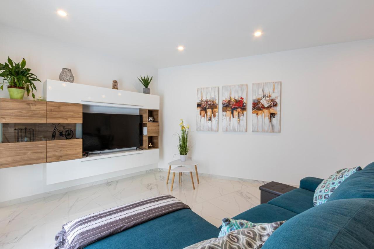 H2 -Modern And Spacious 3 Bedroom Apartment San Ġwann 외부 사진