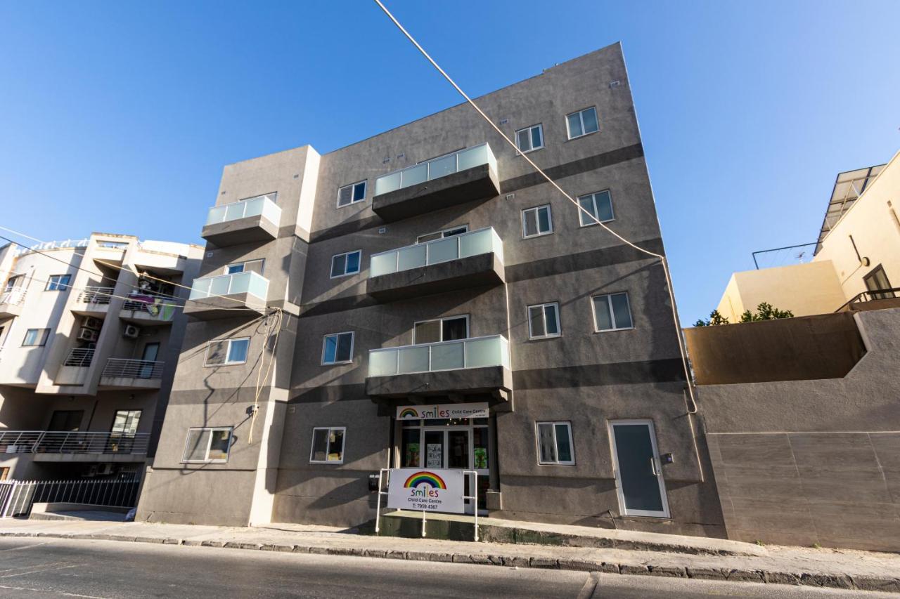 H2 -Modern And Spacious 3 Bedroom Apartment San Ġwann 외부 사진