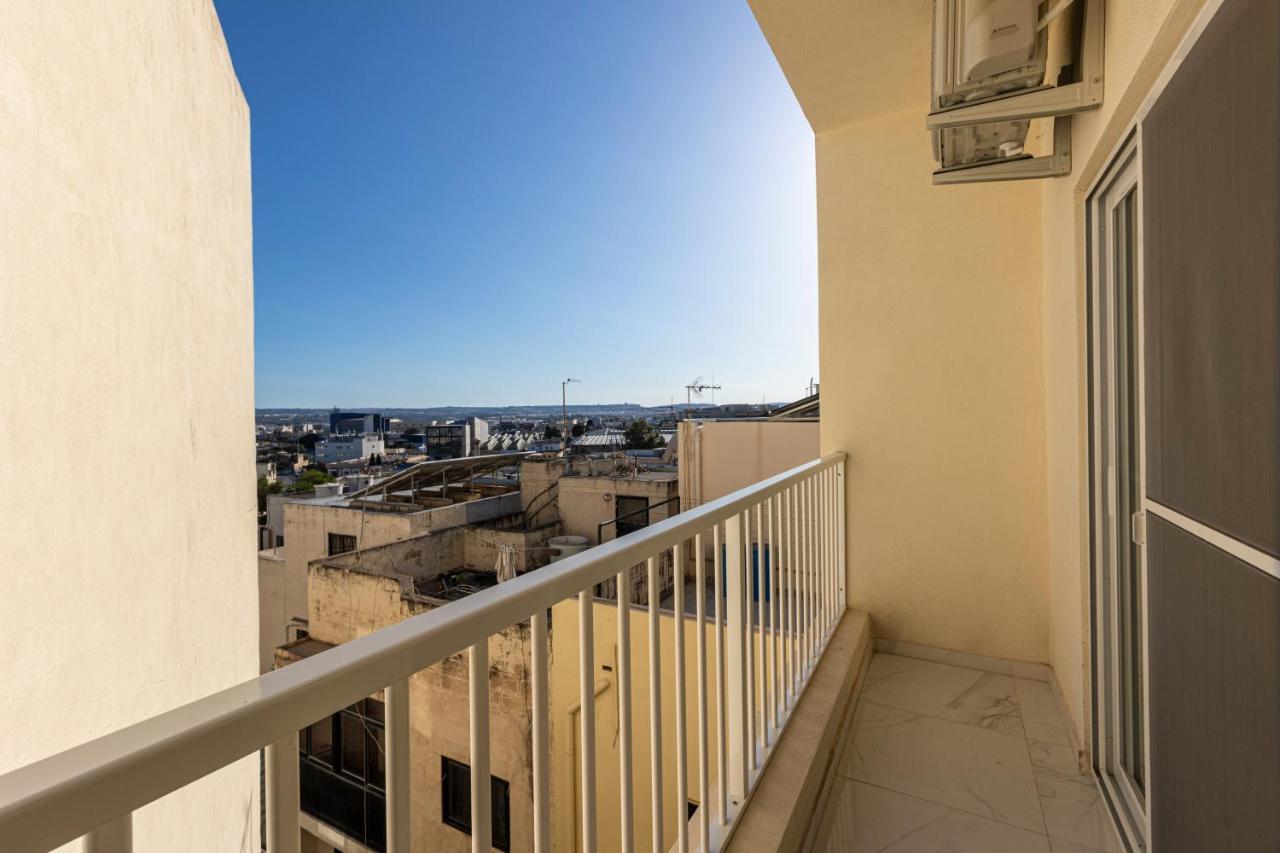 H2 -Modern And Spacious 3 Bedroom Apartment San Ġwann 외부 사진