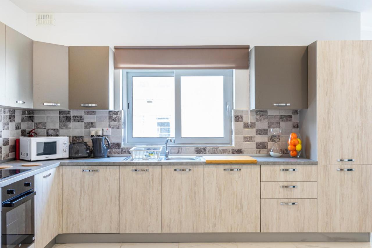 H2 -Modern And Spacious 3 Bedroom Apartment San Ġwann 외부 사진